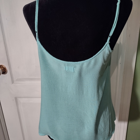 Volcom Size Small Cami Pale Mint Colour - Picture 5 of 11
